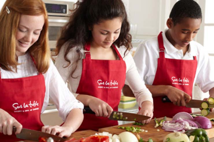 Sur La Table kids and teens summer cooking series