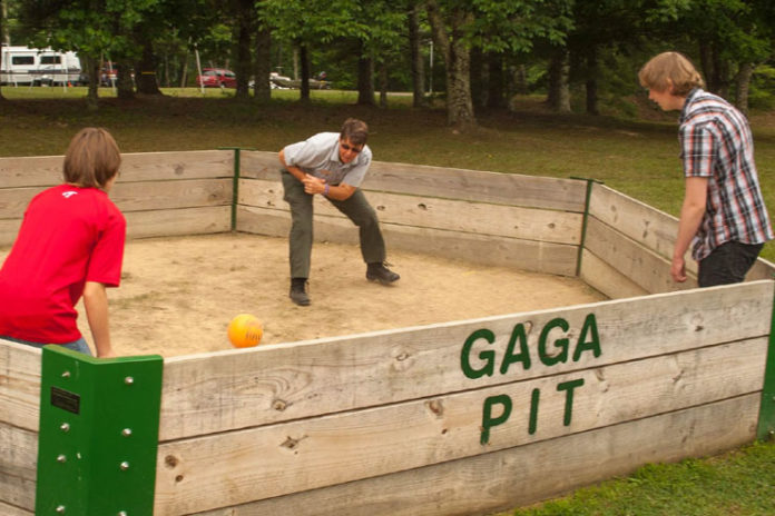 gaga gaga ball